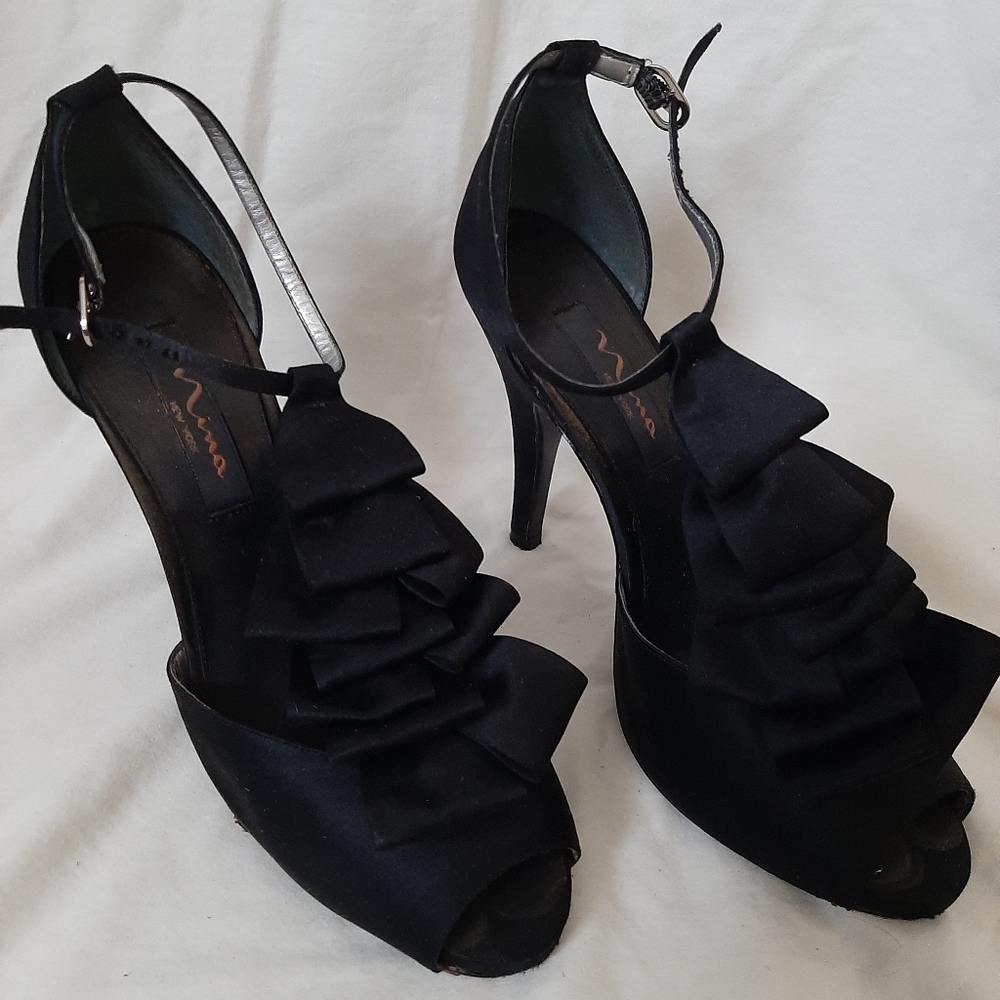 Black heels